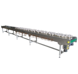  Conveying table