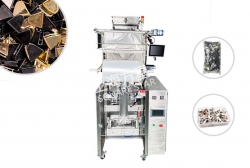  Nanning packing machine with several bags and accessories